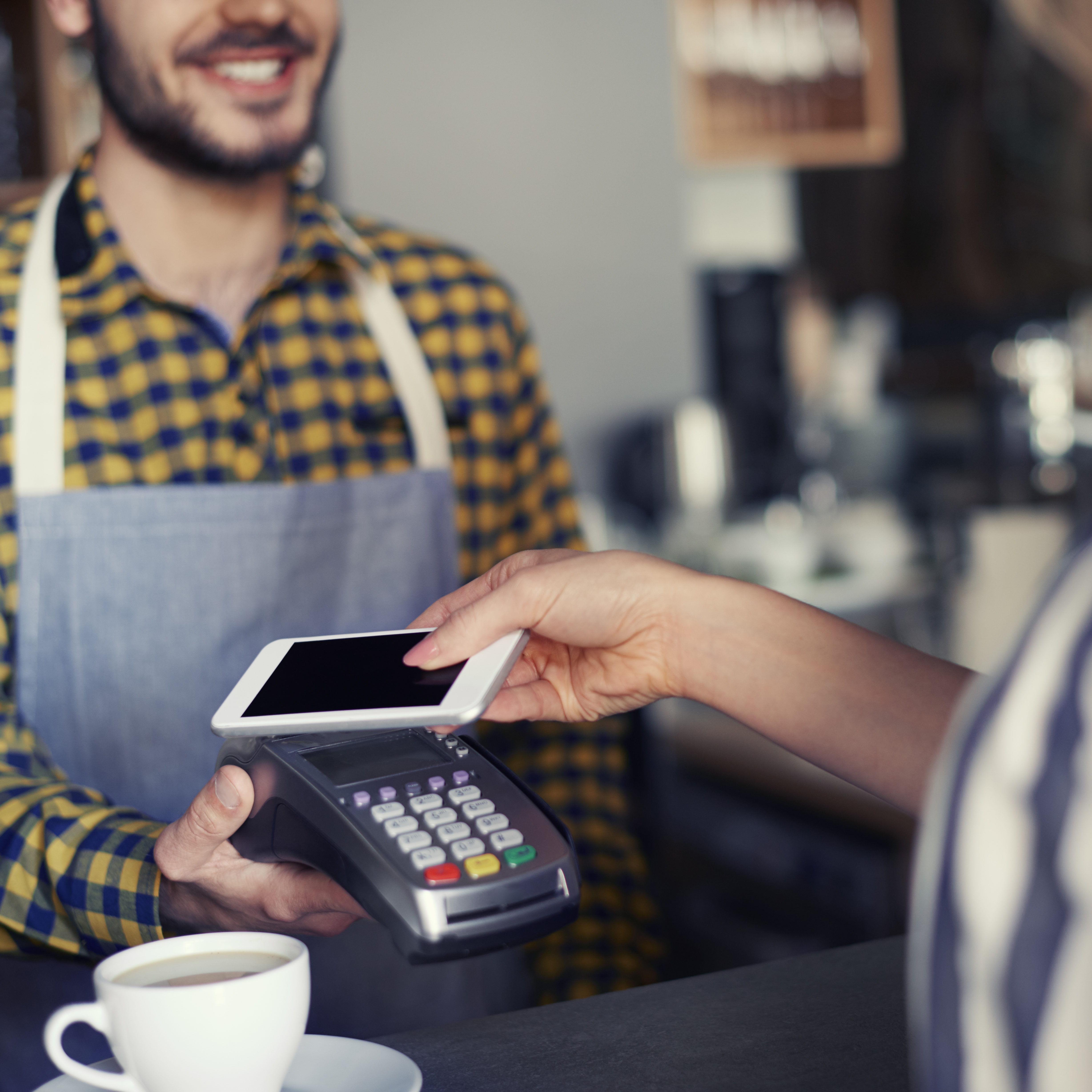 Could payment. Credit Card processing at Restaurant. Customer payment.